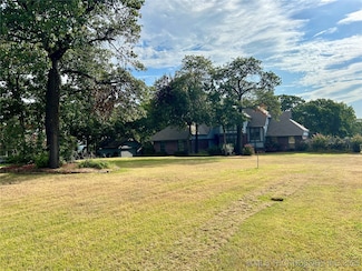 413 Royal Oak Dr, Sapulpa, OK 74066