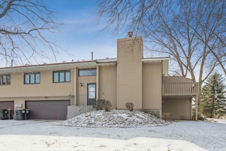 2584 76th St E, Inver Grove Heights, MN 55076