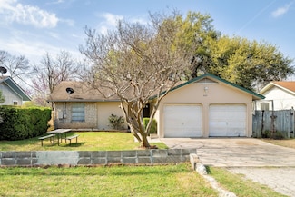 303 W Applegate Dr, Austin, TX 78753