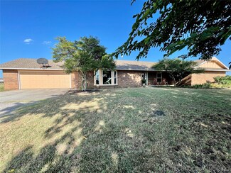 758 N Chickasaw Trail, Davis, OK 73030