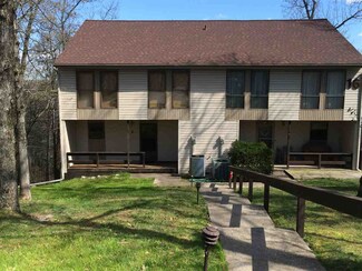 328 Champion Hills Rd, Kuttawa, KY 42055