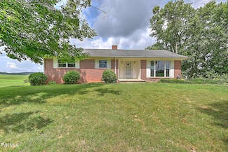 430 Boles Ln, Chuckey, TN 37641