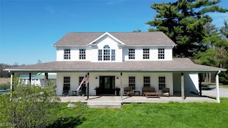 5260 Weaver Rd, Berlin Center, OH 44401