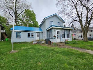 14 Rumsey St, Bath, NY 14810