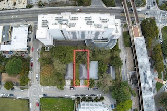 1157 NW 7th Ct, Miami, FL 33136