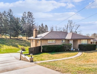 741 Whitehead Ln, Irwin, PA 15642