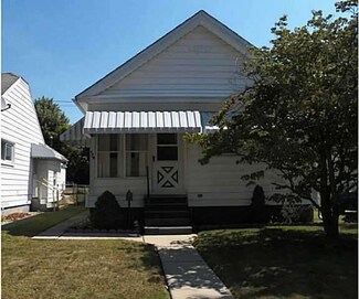 179 Elm St, Rossford, OH 43460