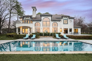 119 Diamond Oaks Dr, Mabank, TX 75156