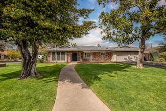 1726 W San Ramon Ave, Fresno, CA 93711