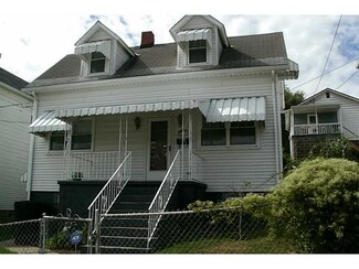 560 Isabella Ave, Charleroi, PA 15022