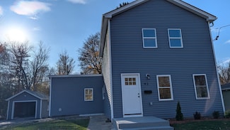 92 Liberty St, Rockland, MA 02370