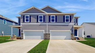 4769 172nd St, Urbandale, IA 50323
