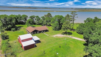 3428 S Main St, Anahuac, TX 77514