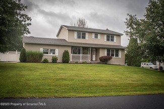 801 Laconia Cir, South Abington Township, PA 18411