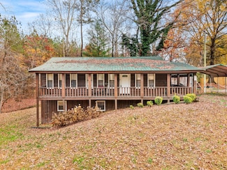 562 Gordy Cir, Tunnel Hill, GA 30755