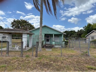 3421 Hughey St, Sanford, FL 32771