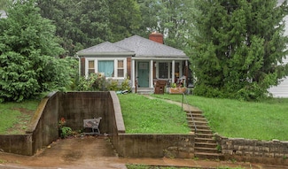 323 W High St, Mount Sterling, KY 40353