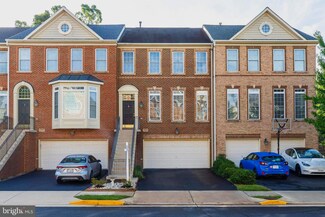 5352 Blue Aster Cir, Centreville, VA 20120
