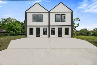 4657 Phlox St Unit A-B, Houston, TX 77051
