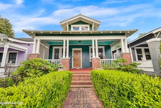 2008 Market St, Wilmington, NC 28403