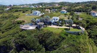 La Estacion Perlas Del Mar, Quebradillas, PR 00678