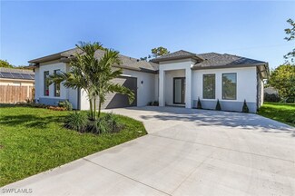 2364 52nd Terrace SW, Naples, FL 34116