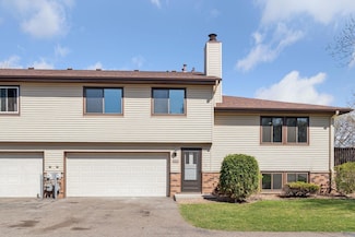 8709 N Maplebrook Cir, Brooklyn Park, MN 55445