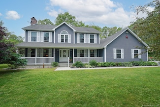 9 Meadow Brook Cir, Jewett City, CT 06351