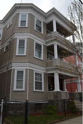 129 Shurtleff St Unit 3, Chelsea, MA 02150