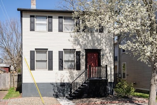 230 N 4th St, Lewisburg, PA 17837