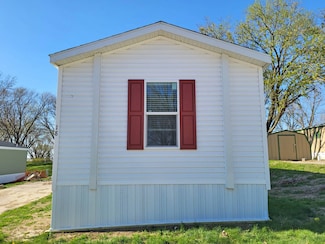2404 N 8th St Unit 18, Red Oak, IA 51566