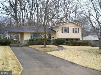 4403 Cortez Dr, Fairfax, VA 22030