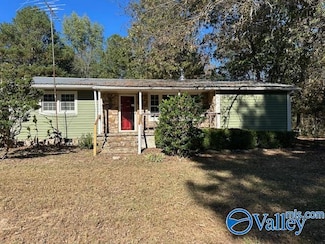255 Bailey Chapel Rd, Rainsville, AL 35986