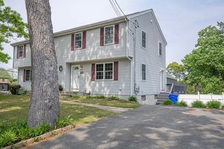4 Luscomb Rd, Taunton, MA 02780