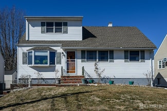 20 Melvin Ave, Iselin, NJ 08830