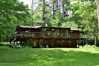 63 Monterey Rd, Monterey, MA 01245