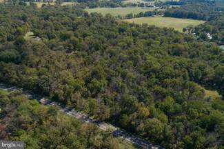 22148 Saint Louis Rd, Middleburg, VA 20117