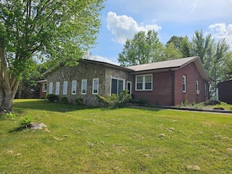 367 Spring Branch Rd, Ararat, VA 24053