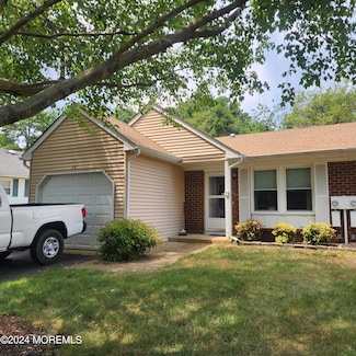2 Golden Ct Unit A, Whiting, NJ 08759