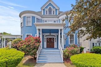38 Pleasant St, Everett, MA 02149