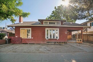 1418 N Center St, Stockton, CA 95202