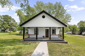 5209 Hatler St, Russellville, MO 65074