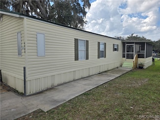 4080 N Bluewater Dr, Hernando, FL 34442