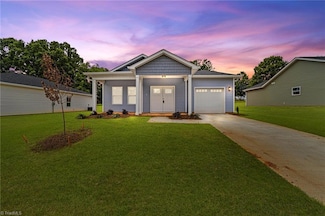 3127 Chapel St, Walkertown, NC 27051