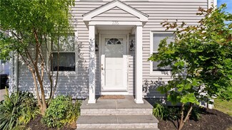 226 Becker Ave, Riverside, RI 02915