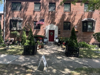 155-45 81st St Unit 1, Howard Beach, NY 11414