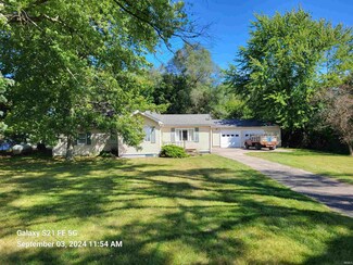 14140 7th Rd, Plymouth, IN 46563