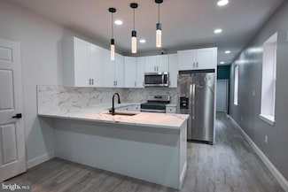 105 N 52nd St, Philadelphia, PA 19139