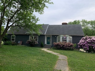 2515 Zimmerly Rd, Erie, PA 16506