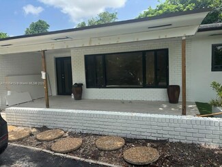 7211 NW 7th St, Plantation, FL 33317